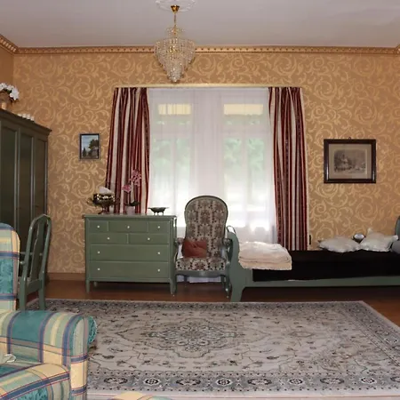 Guest house Bomberg 3*
