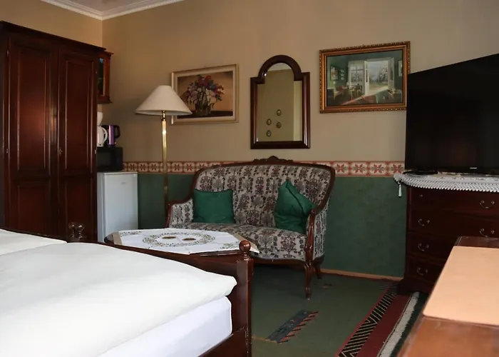 Guest house Bomberg 3*